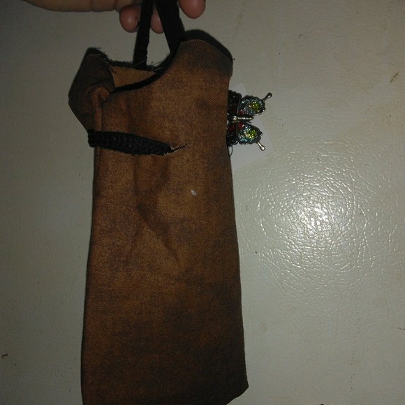 Pouch - Picture 1 of 3